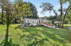 6051 SE 148TH Terrace, MORRISTON, FL 32668