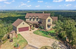 1808 22 Hills Rd., Gause, TX 77857