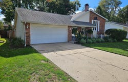 2208 Trowbridge Road, Springfield, IL 62703