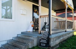 710 S 3RD St, CottageGrove, OR 97424