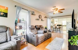 309 E Street, Rayne, LA 70578