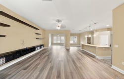 8342 Randall Dr, Navarre, FL 32566