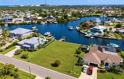 753 GRAN KAYMEN Way, APOLLO BEACH, FL 33572
