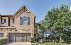 1017 Brook Hollow Drive, Euless, TX 76039