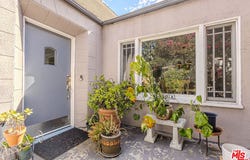 1601 S Adams St, Glendale, CA 91205