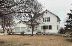 7610 700 E Street, Neponset, IL 61345