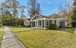 1316 N 5th Avenue, Laurel, MS 39440