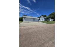 418 Logan Avenue, Gregory, SD 57533