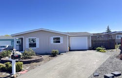 528 N 7th Ave, Sequim, WA 98382
