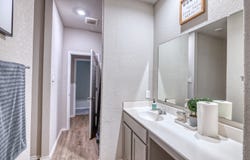 20009 HUCKLEBERRY ST, Lytle, TX 78052