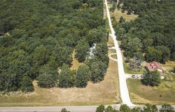 13915 Maple Lane, Plato, MO 65552