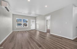 944 Honey Bee Street, Medford, OR 97501