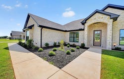 302 Grace Lane, Athens, TX 75751
