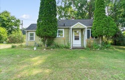 14133 North Avenue, Bellevue, MI 49021