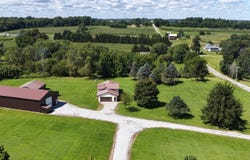 10230 Schwartzwalder Rd, Shreve, OH 44676