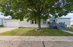 2500 Mann Road, Clarkston, MI 48346