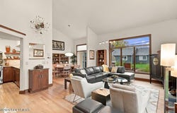 3622 W 41st Avenue, Anchorage, AK 99517
