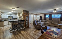 2701 W 11th Street, Plainview, TX 79072