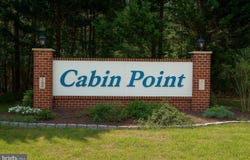 100 CANOE PL, MONTROSS, VA 22520