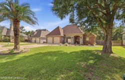 721 Clover Place, Biloxi, MS 39532