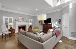 498 E RACQUET CLUB Pl E, Memphis, TN 38117