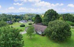 760 Gates Lane, Kodak, TN 37764