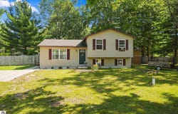 1823 Pine Lane, Interlochen, MI 49643
