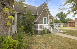 720 S Grand Ave, Lyons, KS 67554