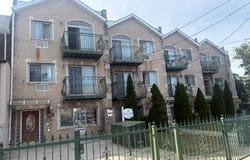 4 E 54TH Street, Brooklyn, NY 11203