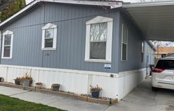 11243 S HIDDEN VIEW Dr E, Sandy, UT 84070