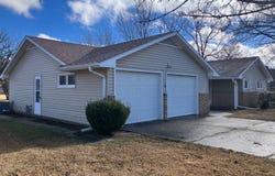602 S Larson, Chanute, KS 66720
