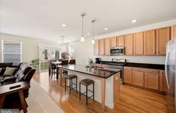 1709 HUDGINS FARM Circle, FREDERICKSBURG, VA 22408
