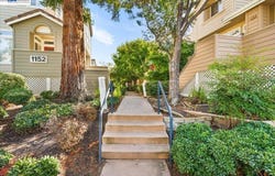 1148 La Rochelle Ter, Sunnyvale, CA 94089