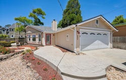 407 Columbus ST, HALF MOON BAY, CA 94019