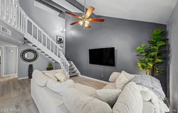 1188 E BELMONT Avenue, Phoenix, AZ 85020