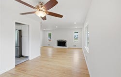 9050 E 84th Street, Kansas City, MO 64138