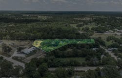 80 Packard Dr, Dale, TX 78616