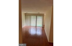 11232 CHESTNUT GROVE Square, RESTON, VA 20190