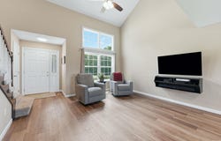 1851 Meadowsweet Parkway, Fort Wayne, IN 46808-1782