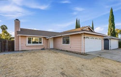 2036 Seward Dr, Pittsburg, CA 94565