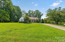 2923 Dogwood Drive, Claremont, NC 28610