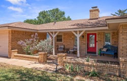 103 Willow Circle, Levelland, TX 79336