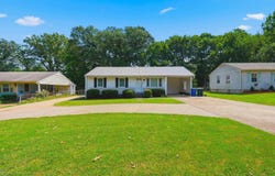 2484 Chisholm Rd, Florence, AL 35630