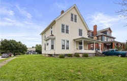 611 West Avenue, Elyria, OH 44035