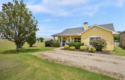 1028 Fm 1566 W, Celeste, TX 75423