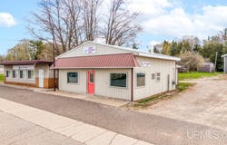 15912 N US 41 Highway, Powers, MI 49874