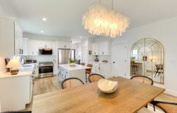 21 Salisbury Hill Blvd, Worcester, MA 01609