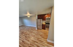1706 AVALON Way, HoodRiver, OR 97031