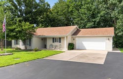 211 N Catamount Boulevard, Branson West, MO 65737