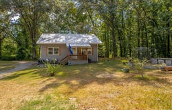 6313 Beech St, Bauxite, AR 72011